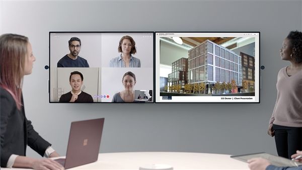 威尼斯9499登录入口微软Surface Hub 2发布： 四屏串联90度旋转铰